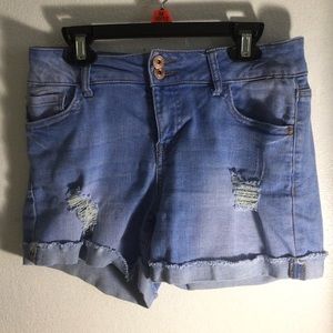 Vanilla Star Denim Shorts